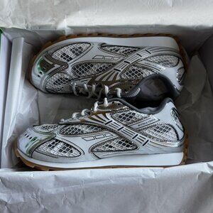 Bottega Veneta Orbit Sneakers